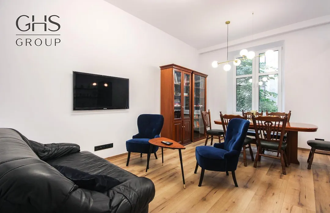Royal University Apartment, Wawel Castle-1