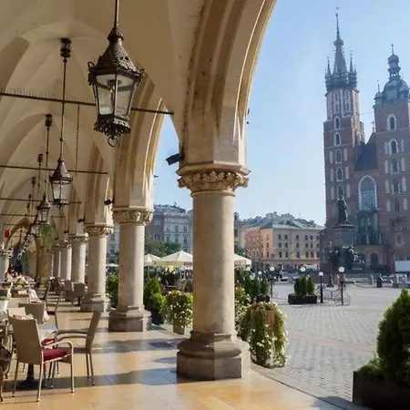 Royal University Apartment, Wawel Castle-3